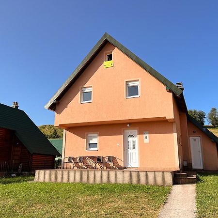 Guest House Happy Žabljak Екстериор снимка